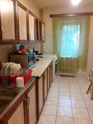 Închiriez apartament 2 camere - imagine 6