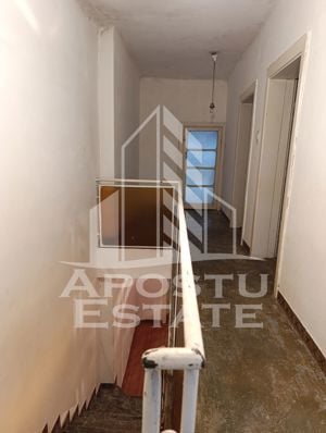 Casa P+1, toate utilitatile, garaj, necesita renovare, Girocului - imagine 12