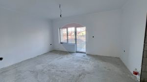 Casa / Vila de vanzare cu 5 camere zona Carrefour City Mall Galati - imagine 10