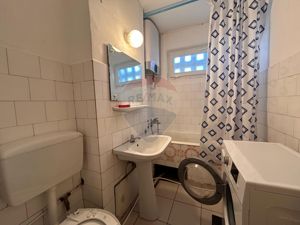 Apartament cu 3 camere de închiriat în zona Valea Rosie - imagine 10