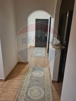 Apartament cu 3 camere de închiriat în zona Tomis Nord Constanta - imagine 9