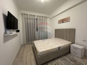 Apartament cu 3 camere de închiriat în zona Energia Constanta - imagine 3