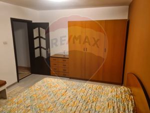 Apartament cu 3 camere de închiriat în zona Tomis Nord Constanta - imagine 2