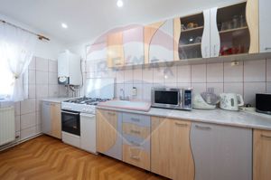 Apartament de Vânzare – 4 Camere, Mobilat și Utilat - Rasnov-Florilor - imagine 2