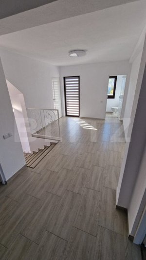 Casă de închiriat cu 6 camere, 400 mp, zona centrala - imagine 9