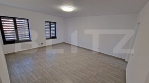 Casă de închiriat cu 6 camere, 400 mp, zona centrala - imagine 4