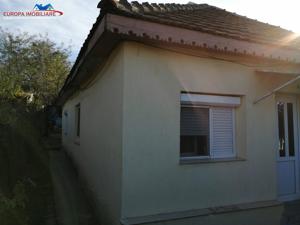 Casa 2 camere de vanzare in zona Libertatii Tulcea - imagine 2