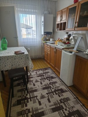 Apartament 3 camere+garaj, strada Stefan cel Mare, Dorohoi - imagine 8