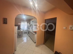 Apartament 2 camere decomandat zona Vasile Aaron 48mp utili  - imagine 16