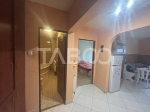 Apartament 2 camere decomandat zona Vasile Aaron 48mp utili  - imagine 11