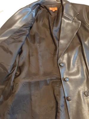 Costum piele ecologica