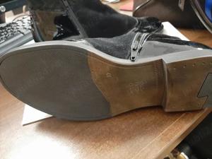 Ghetute piele noi - imagine 2