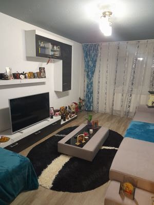 Vanzare apartament 3 camere Targoviste - imagine 2