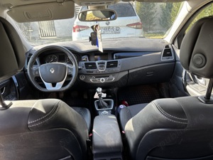 Vând Renault Laguna Diesel 2.0 - imagine 7