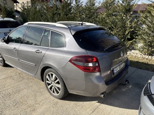 Vând Renault Laguna Diesel 2.0 - imagine 4