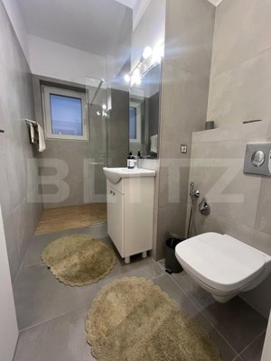 Apartament cu 2 camere, 57 mp, loc de parcare, zonă centrală - imagine 12