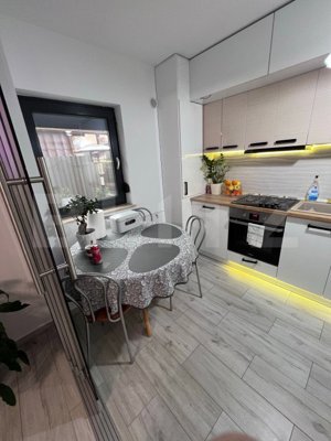 Apartament cu 2 camere, 60,8 mp, zona Bariera Valcii - imagine 5