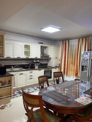 Închiriez apartament 3camere Ghencea dantelei - imagine 2