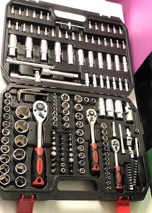 Trusa chei tubulare 172 piese – rezistenta si eficienta! - imagine 4