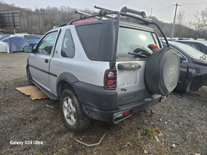 Dezmembrez Land Rover Freelander I Hard Top 2.0 TD (112 CP) an 2001   4x4 avariat - imagine 2
