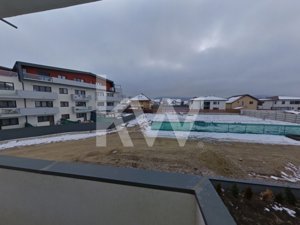 De inchiriat apartament cu 2 camere, mobilat si utilat cu vedere spre munte! - imagine 13