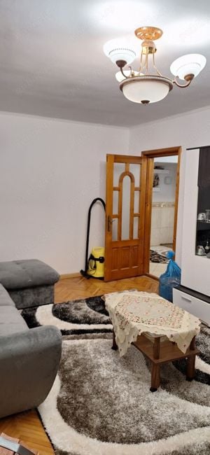 apartament 3 camere - imagine 8