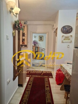 3 camere zona Tudor Vladimirescu - imagine 2