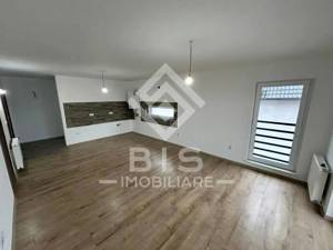 3 Apartamente 3 camere bloc nou