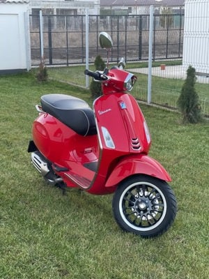 Scuter Vespa Sprint 50cc 2024 