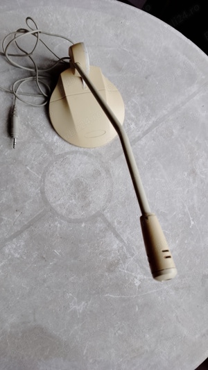 Microfon cu stativ Telex