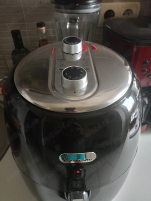 Vând friteuza cu aer cald,Fram, produs de calitate,,noua la cutie. - imagine 3