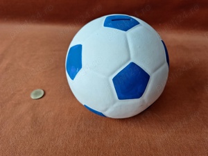 Minge de fotbal - pusculita, confectionata din ceramica - imagine 2