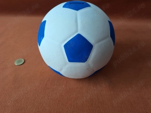 Minge de fotbal - pusculita, confectionata din ceramica