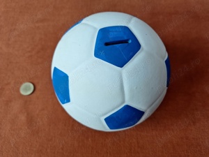 Minge de fotbal - pusculita, confectionata din ceramica - imagine 3