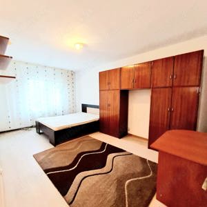 Apartament 3 camere decomandat Pacurari -Toma Cozma - spre Copou, foarte aproape de statie si de fac - imagine 4