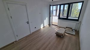 Proprietar 2 camere 2 minute metrou Favorit AFI Cotroceni Dr Taberei renovat total nou - imagine 4