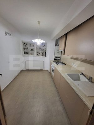 Apartament de 2 camere, 54 mp, 2 bai, 2 terase, garaj, zona Campului - imagine 6