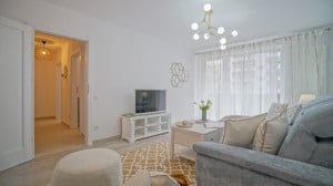 Apartament Lux Urban Plaza cu 2 parcari si boxa - imagine 3