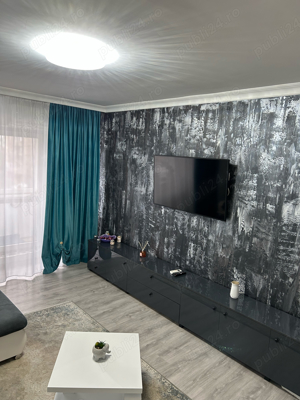 Apartament 2 camere de vanzare zona Lapus - imagine 2