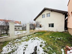 CASA CU ETAJ, 579 MP TEREN, ZONA DEALURI, STRADA VALCELELOR - imagine 7