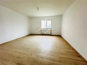 CASA CU ETAJ, 579 MP TEREN, ZONA DEALURI, STRADA VALCELELOR - imagine 13