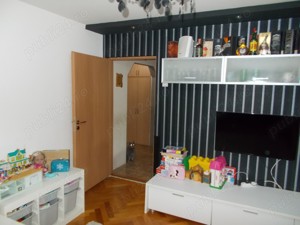 Apartament 3 camere decomandat, Timisoara, zona C. Martirilor, et. 4 acoperis, mobilat, utilat - imagine 4