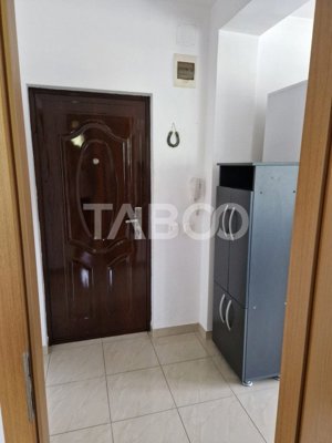 Apartament 2 camere etaj 1 zona linisitita in cartier Tilisca Sibiu - imagine 7