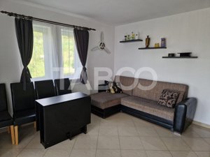 Apartament 2 camere etaj 1 zona linisitita in cartier Tilisca Sibiu - imagine 2