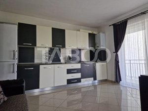 Apartament 2 camere etaj 1 zona linisitita in cartier Tilisca Sibiu - imagine 3