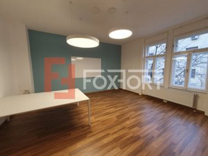 Oportunitate de investitie - Cladire de birouri 12 camere - zona Centrala  - imagine 9