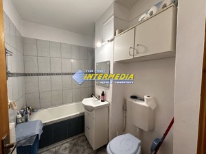 Vanzare Apartament 2 camere 51mp cu balcon 6mp inchis in termopane CETATE Piata Mobilat complet - imagine 18