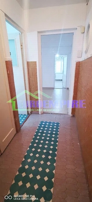 Apartament 3 camere de inchiriat zona Salvare, NEMOBILAT, CENTRALA GAZ - imagine 5