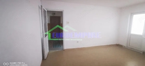 Apartament 3 camere de inchiriat zona Salvare, NEMOBILAT, CENTRALA GAZ - imagine 6