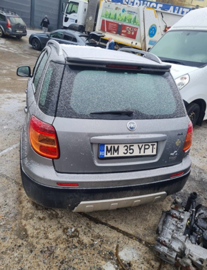 Dezmembrez Fiat Sedici 1.6 benzina - imagine 4
